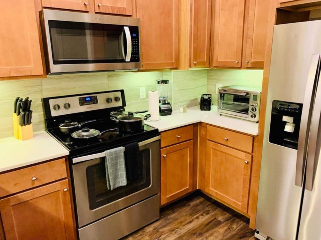 Downtown Apt Free Parking - Pool - Gym - Fully Kitchen Houston Luaran gambar