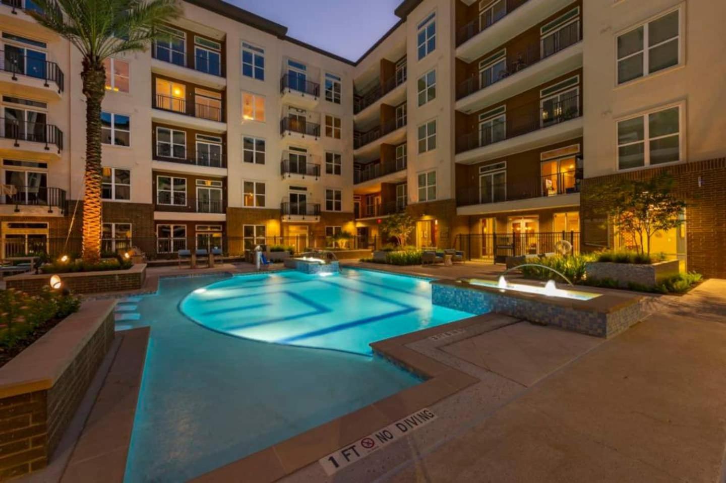 Downtown Apt Free Parking - Pool - Gym - Fully Kitchen Houston Luaran gambar